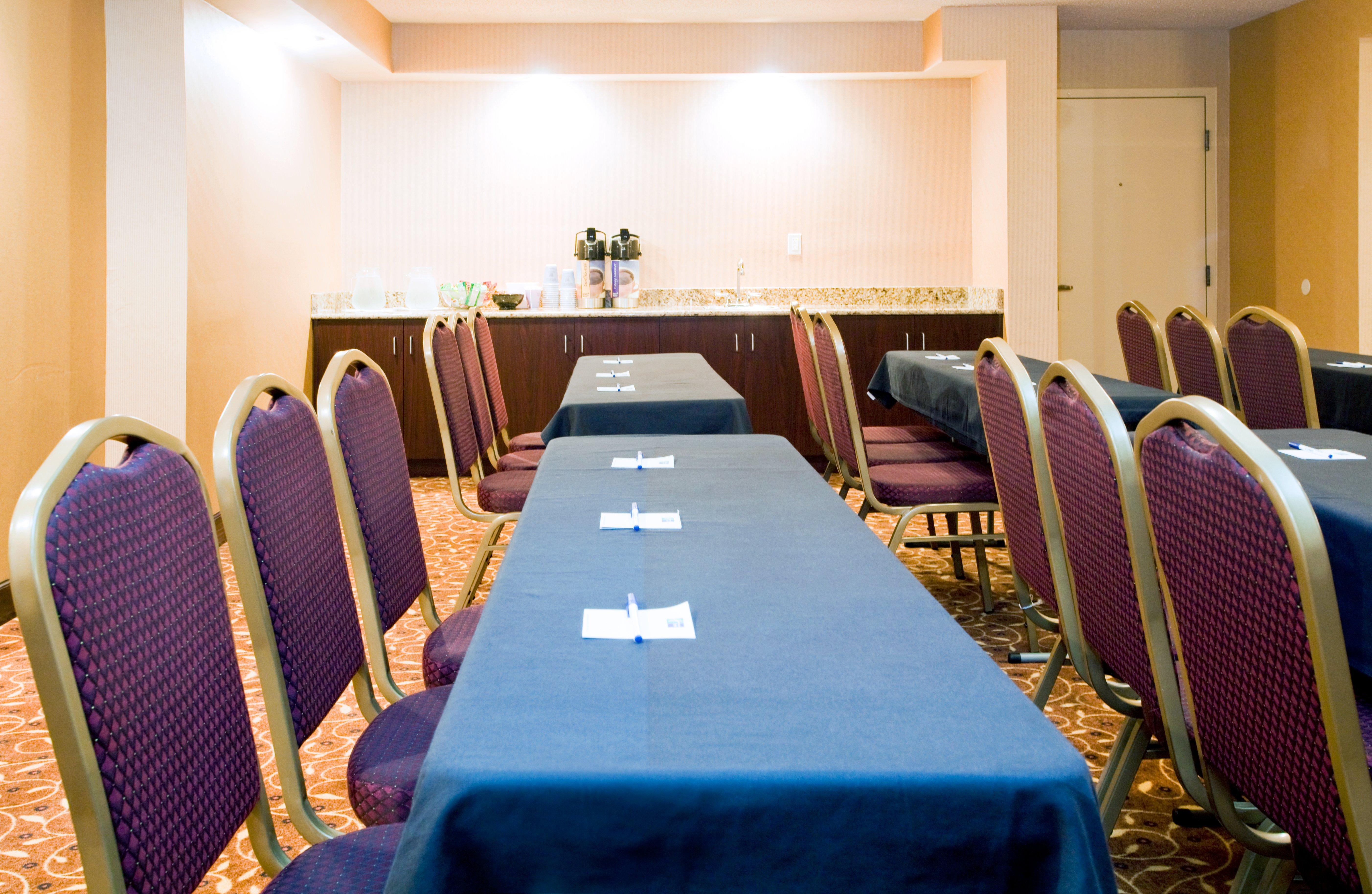 Holiday Inn Express Winston-Salem Medical Ctr Area Экстерьер фото