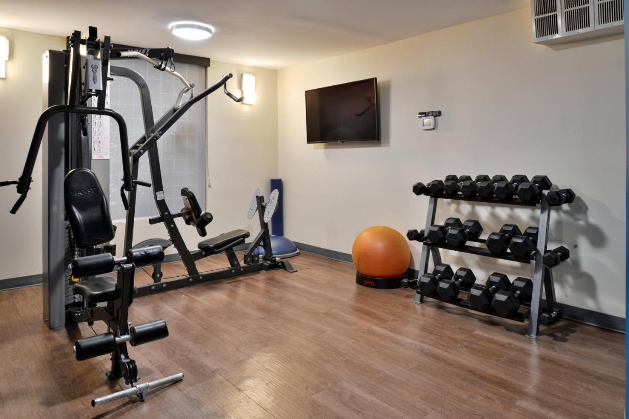 Holiday Inn Express Winston-Salem Medical Ctr Area Экстерьер фото