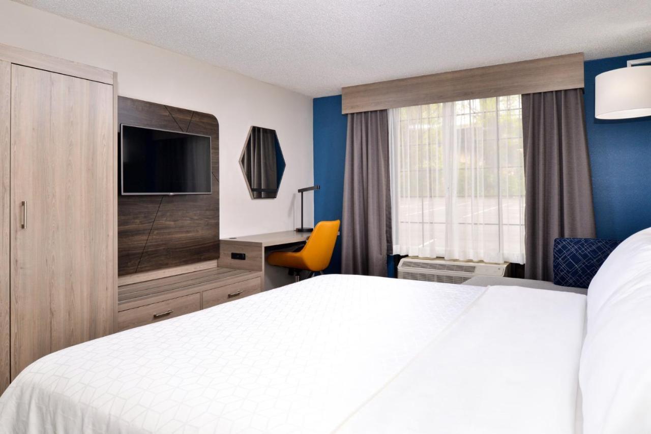 Holiday Inn Express Winston-Salem Medical Ctr Area Экстерьер фото