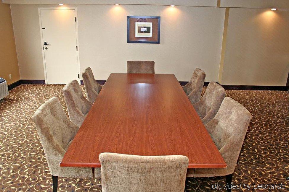 Holiday Inn Express Winston-Salem Medical Ctr Area Удобства фото
