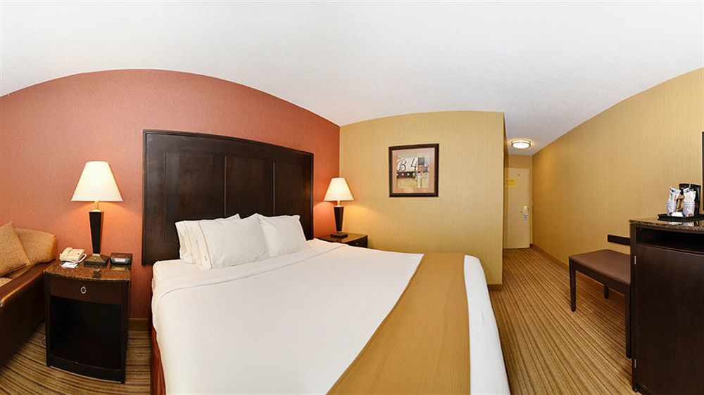 Holiday Inn Express Winston-Salem Medical Ctr Area Экстерьер фото